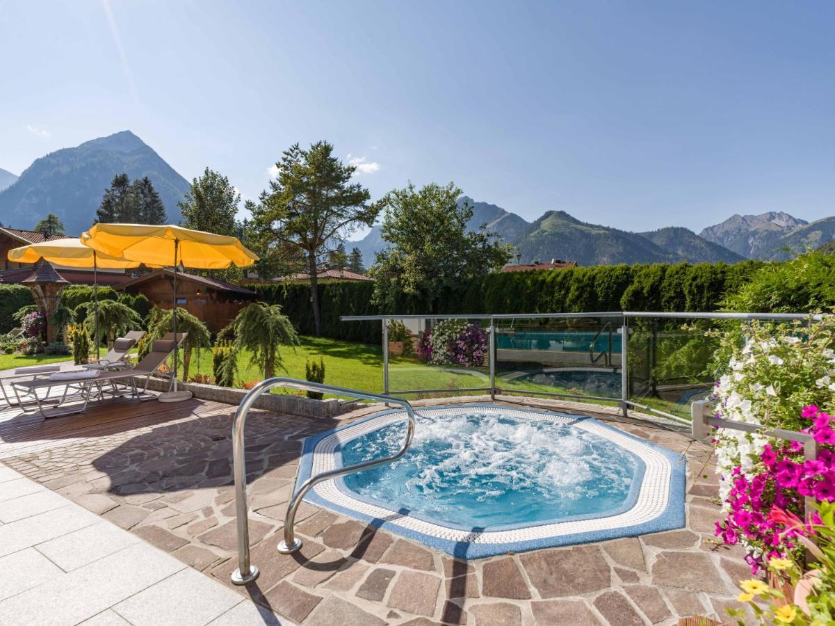 Hotel Karlwirt Pertisau Exterior foto